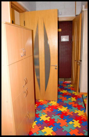 Отель Rock'n'roll Comfort City Hostel  Киев